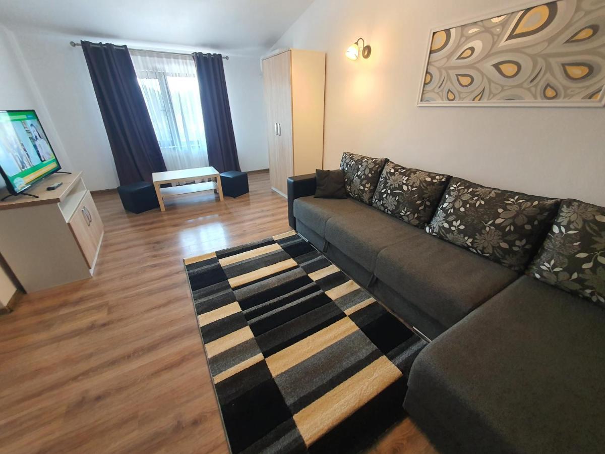 Villa Accommodation Букурещ Екстериор снимка