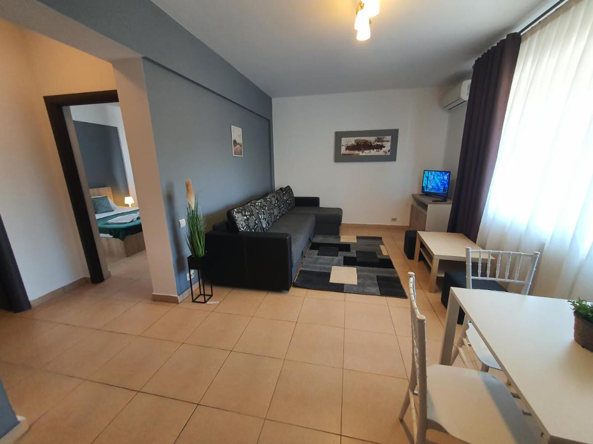 Villa Accommodation Букурещ Екстериор снимка