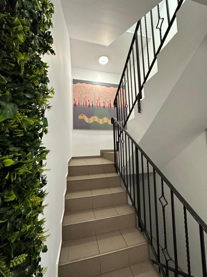 Villa Accommodation Букурещ Екстериор снимка